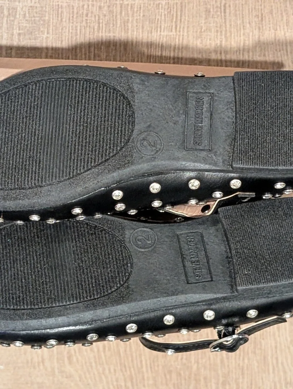 Steve Madden Black Studded Mary Jane Flats with Silver Accents Girls Size 2
